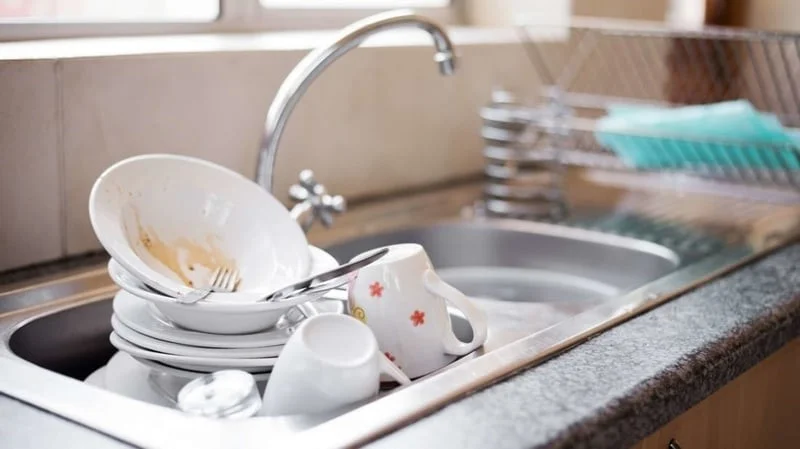 Sink full of dishes